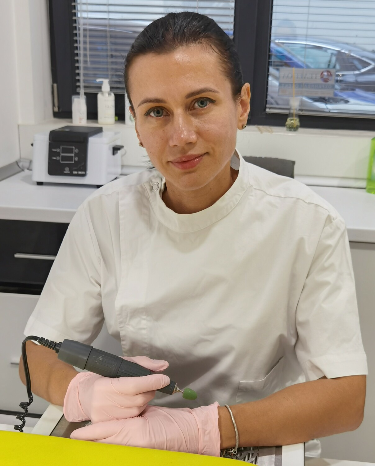 маникюр варна подолог варна